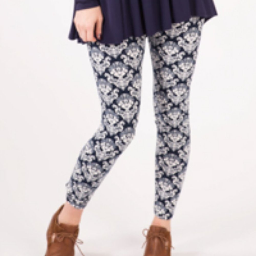 BNWT A&D Leggings
